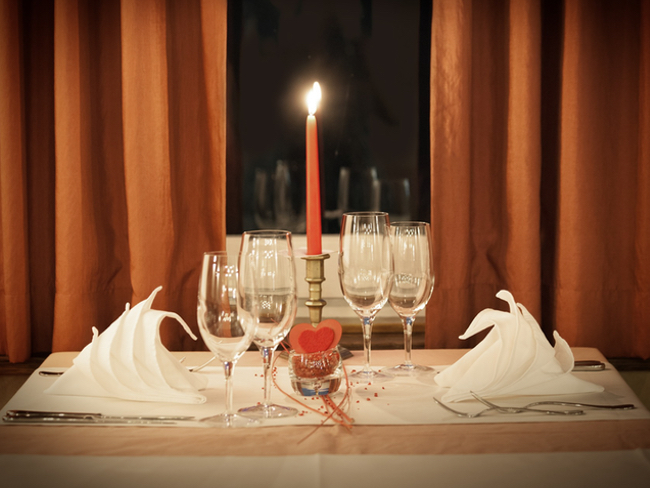 entspannung fuer mutter candle light dinner